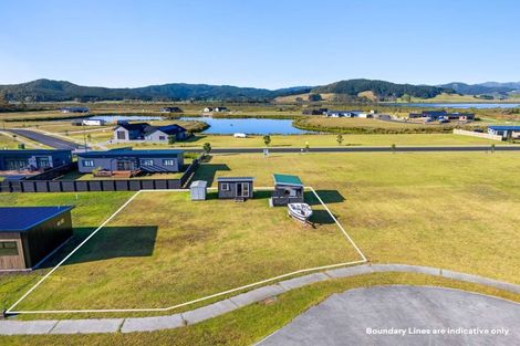 Photo of property in 7 Riria Way, Matarangi, 3592