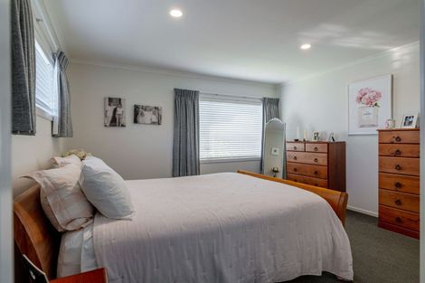 Photo of property in 2 Morocco Terrace, Kelvin Grove, Palmerston North, 4414