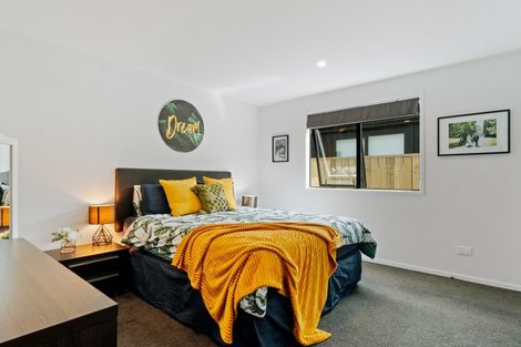 Photo of property in 20 Fallow Street, Jacks Point, 9371