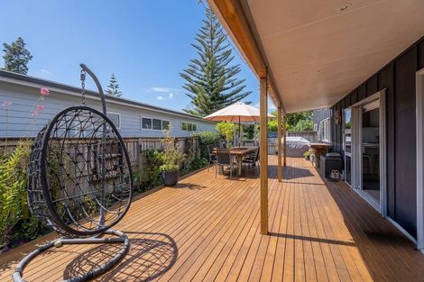 Photo of property in 36 Oyster Drive, Cooks Beach, Whitianga, 3591