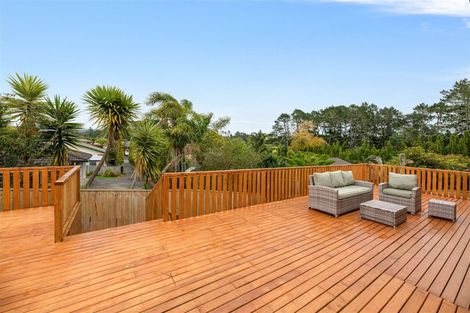Photo of property in 16 Brookwood Drive, Henderson, Auckland, 0612