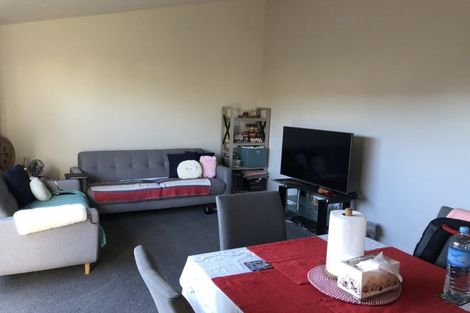 Photo of property in 427 Carrington Street, Upper Vogeltown, New Plymouth, 4310
