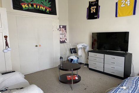 Photo of property in 30 Cambria Street, Hawera, 4610