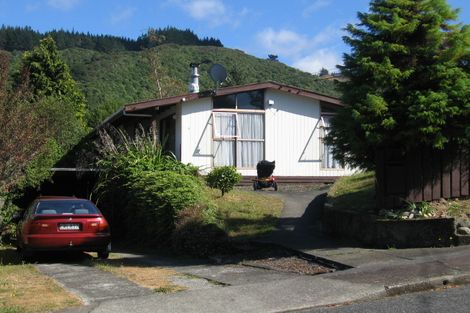 Photo of property in 4 Whangakoko Grove, Birchville, Upper Hutt, 5018