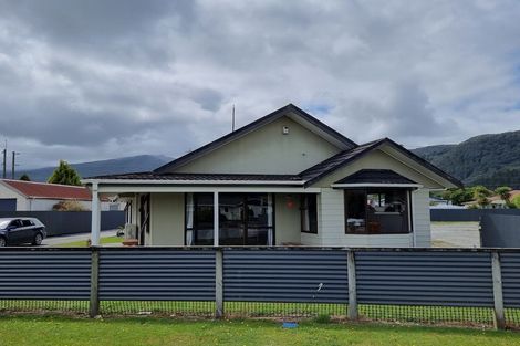 Photo of property in 9 Matai Street, Dobson, Greymouth, 7805