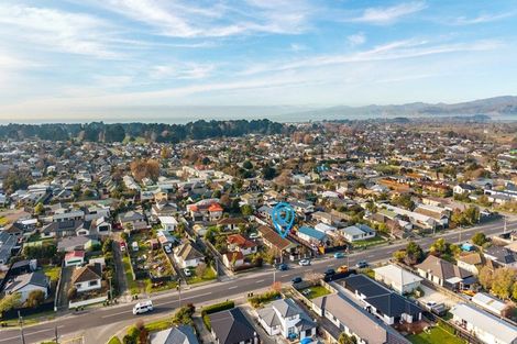 Photo of property in 130 Bower Avenue, New Brighton, Christchurch, 8083