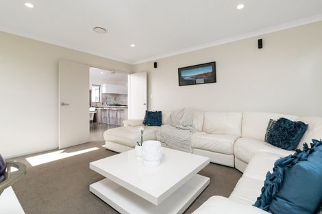 Photo of property in 3 Raiha Street, Papamoa Beach, Papamoa, 3118