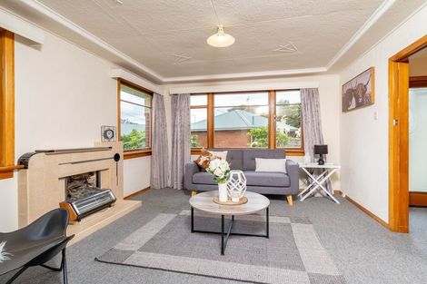 Photo of property in 32 Kaikorai Valley Road, Kaikorai, Dunedin, 9010