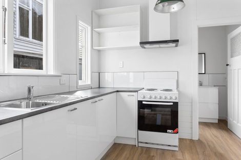 Photo of property in 77 Mersey Street, St Albans, Christchurch, 8014