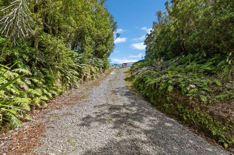 Photo of property in 1878 Mangorei Road, Mangorei, New Plymouth, 4371