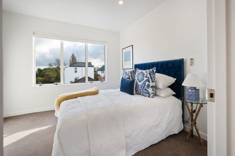 Photo of property in 3/17 Eversleigh Street, St Albans, Christchurch, 8014