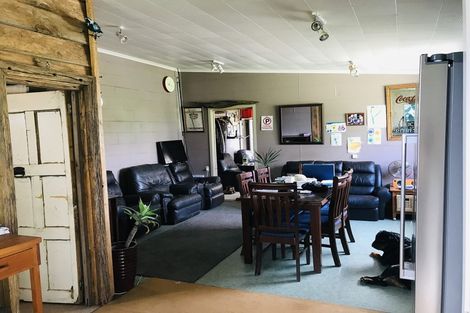 Photo of property in 17 Settlement Road, Kawakawa, 0210