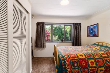 Photo of property in 21 Grand Vue Road, Kawaha Point, Rotorua, 3010