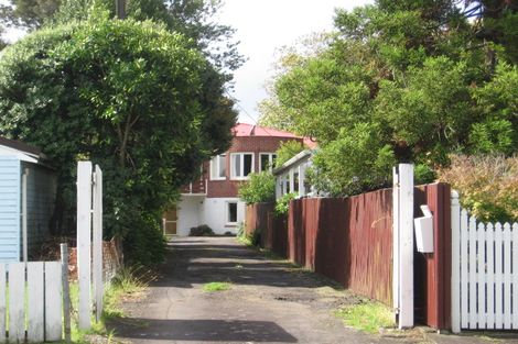 Photo of property in 11 Abel Tasman Avenue, Henderson, Auckland, 0610