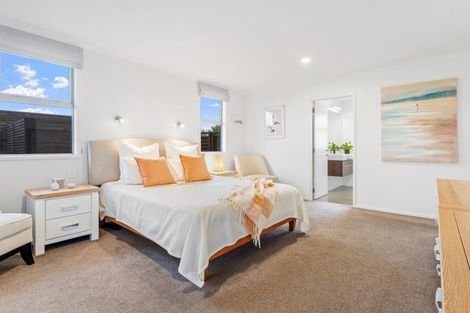 Photo of property in 26 Waitotara Way, Whitianga, 3510