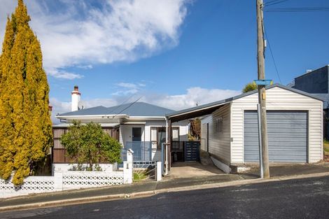 Photo of property in 14 Forbes Street, Balaclava, Dunedin, 9011