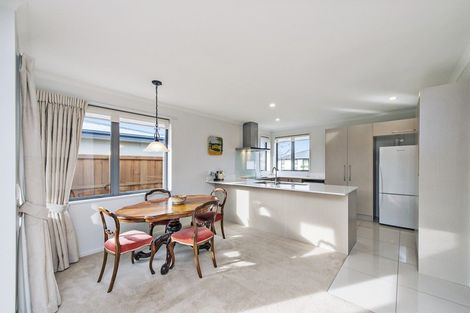 Photo of property in 39 Chandler Way, Rolleston, 7615