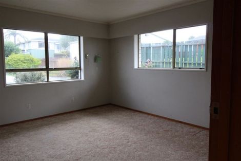 Photo of property in 9 Oxford Street, Tirau, 3410