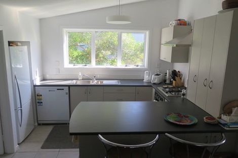 Photo of property in 4 Rupini Street, Otaki Beach, Otaki, 5512