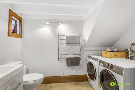 Photo of property in 11 Admiral Beatty Avenue, Mount Roskill, Auckland, 1041