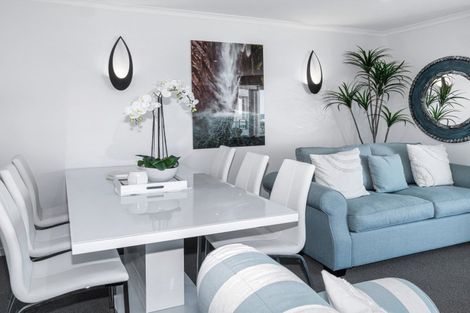 Photo of property in 311/136 Marine Parade, Mount Maunganui, 3116