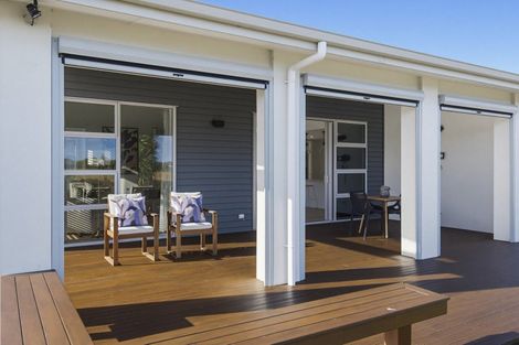 Photo of property in 9 Taranui Way, Paraparaumu Beach, Paraparaumu, 5032