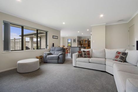 Photo of property in 11 Nolan Place, Katikati, 3129