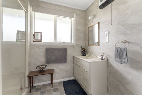 Photo of property in 23 Campbell Street, Alexandra, 9320