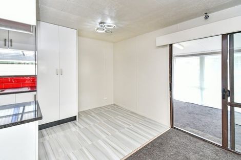 Photo of property in 2/10 Nearco Street, Randwick Park, Auckland, 2105