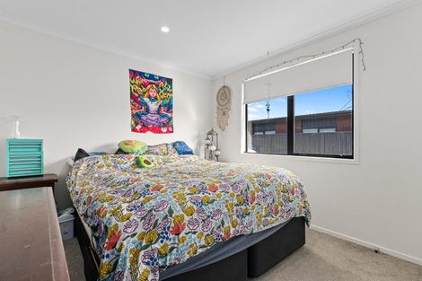 Photo of property in 21 Pioneer Crescent, Omokoroa, 3114