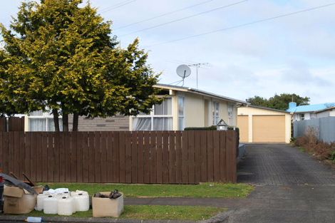 Photo of property in 18 Quennell Avenue, Favona, Auckland, 2024