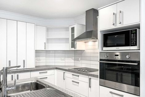 Photo of property in Henry Russell Estate, 8/36 Belgrove Drive, Waipukurau, 4200