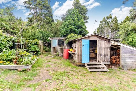 Photo of property in 11 Tane Road, Laingholm, Auckland, 0604