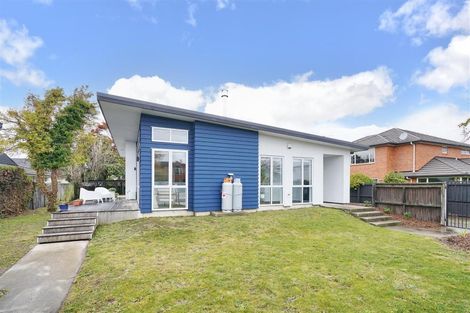 Photo of property in 1/16 Strowan Road, Strowan, Christchurch, 8052