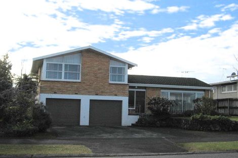 Photo of property in 10 Kensington Place, Fairfield, Hamilton, 3214
