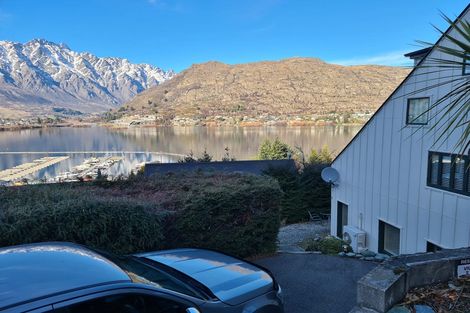 Photo of property in Marina Village, 1/10 Marina Drive, Frankton, Queenstown, 9300