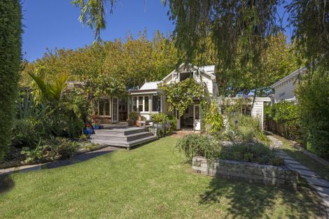 Photo of property in 11 Francis Street, Grey Lynn, Auckland, 1021