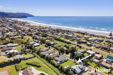 Photo of property in 9 Ian Place, Waihi Beach, 3611