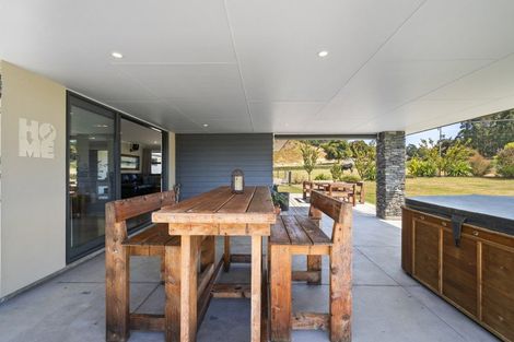 Photo of property in 728 Makino Road, Halcombe, Feilding, 4777