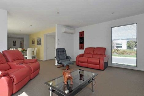 Photo of property in 1 Jacques Way, Yaldhurst, Christchurch, 8042