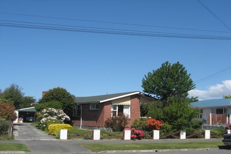 Photo of property in 74 Cotswold Avenue, Bishopdale, Christchurch, 8053