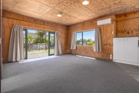 Photo of property in 20 Te Manuao Road, Otaki, 5512