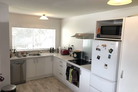 Photo of property in 6/66 Victoria Road, Devonport, Auckland, 0624