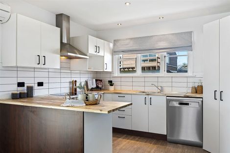 Photo of property in 60 Santa Rosa Avenue, Halswell, Christchurch, 8025