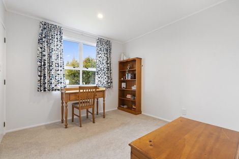 Photo of property in 18 Brightwell Street, Papakura, 2110