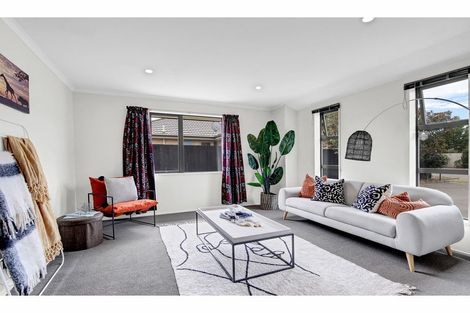 Photo of property in 33 Kotare Avenue, Rangiora, 7400