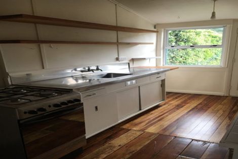 Photo of property in 32 Mckinley Crescent, Brooklyn, Wellington, 6021