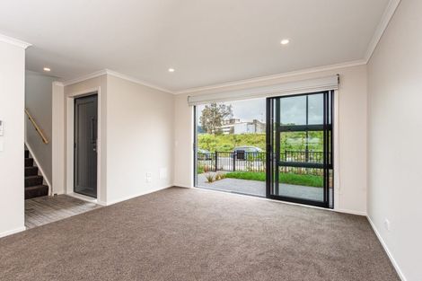 Photo of property in 52 Pateke Drive, Kenepuru, Porirua, 5022