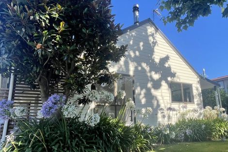 Photo of property in 19 Moorhouse Street, Taradale, Napier, 4112