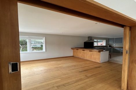 Photo of property in 24 Revans Street, Miramar, Wellington, 6022